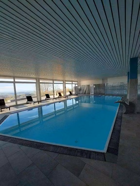Une pièce de 33 m² avec balcon, à 100 m du téléski à Freyung